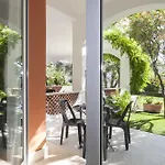 迪亚诺史波堤公寓酒店