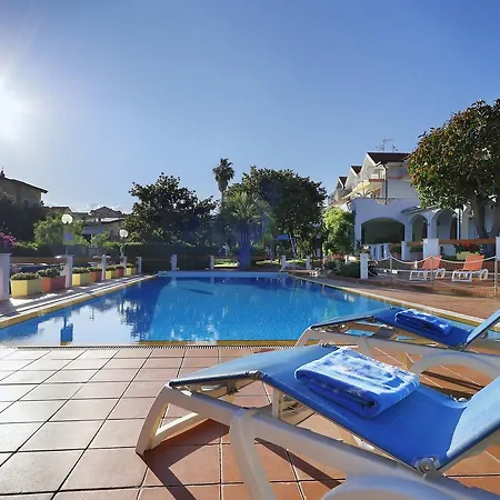 迪亚诺史波堤公寓酒店 迪亚诺马里纳