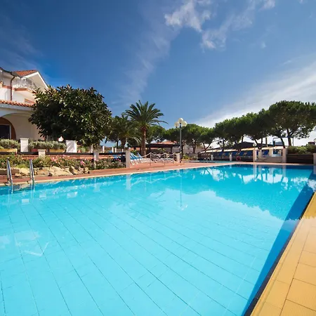 迪亚诺史波堤公寓酒店 迪亚诺马里纳